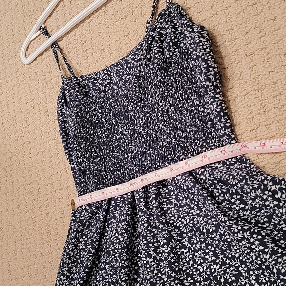 Flora Mini Dress - Picture 5 of 7